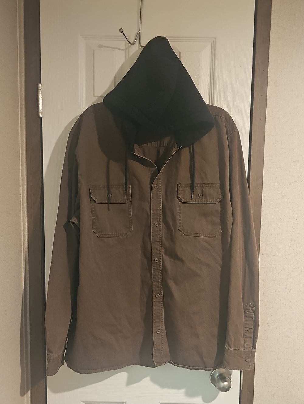 Aeropostale Men's XL Brown Button Front Shirt Jacket with Black Hood Used